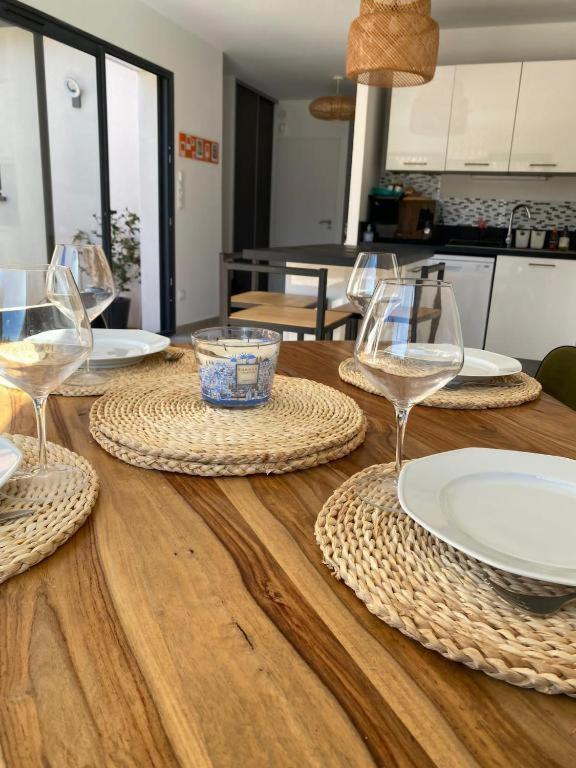 La Contemporaine 2 A Ste Marie Apartment *